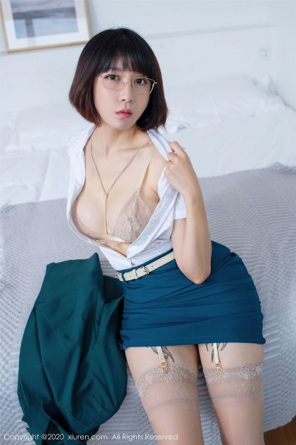 鬼剧院之惊青艳女郎